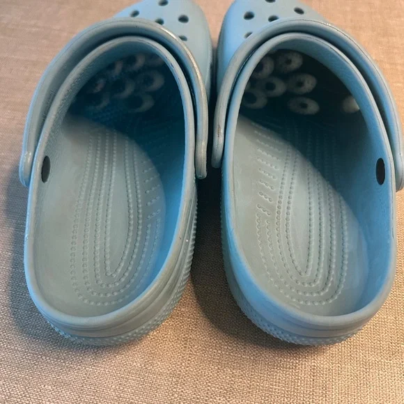 Crocs Classic Clog Light Blue – W11/M9 - Picture 6 of 11